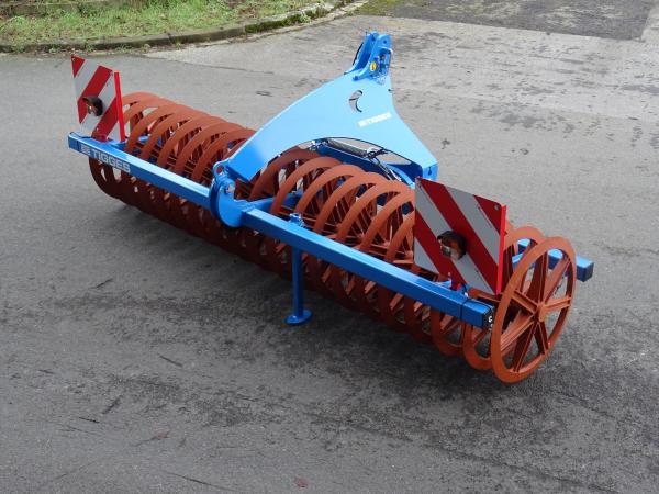 Tigges Nautilus 730 Frontpacker 3 m Arbeitsbreite